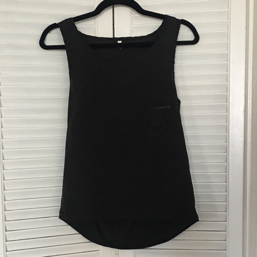 Meiling Fashion Black Tank Top With Pocket